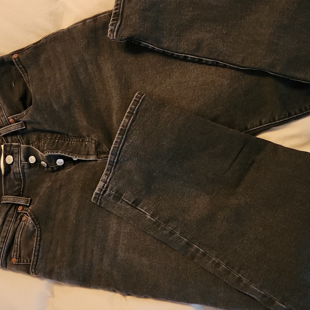 Women's Black Levi's Jeans Rib Cage Straight 32